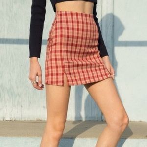 ❤️ authentic Brandy Melville cara plaid skirt❤️